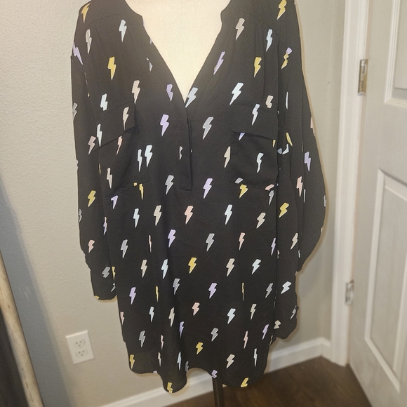 Torrid Black Blouse with Multicolor Lightning Pattern - Picture 1 of 6